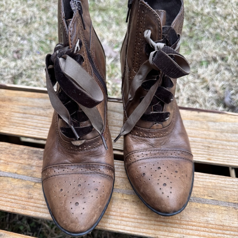 Born W62428 Brown  Bittersweet Ankle Leather Boots US Size‎ 6.5